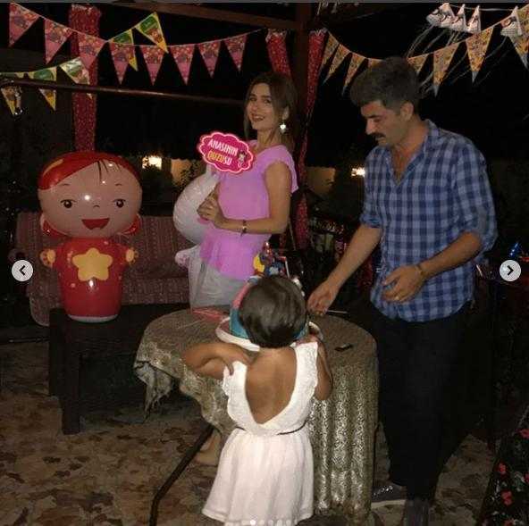 Zaur qızının ad günündə imicini dəyişib belə oldu -   FOTOLAR